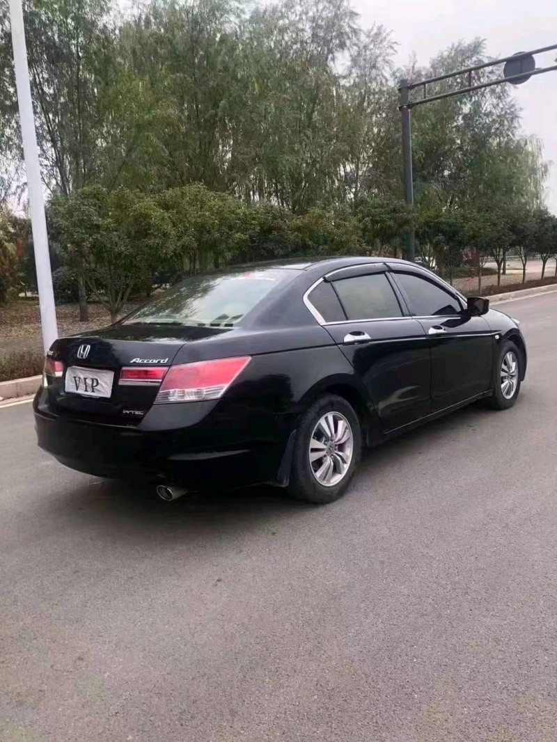 东营12年本田雅阁4