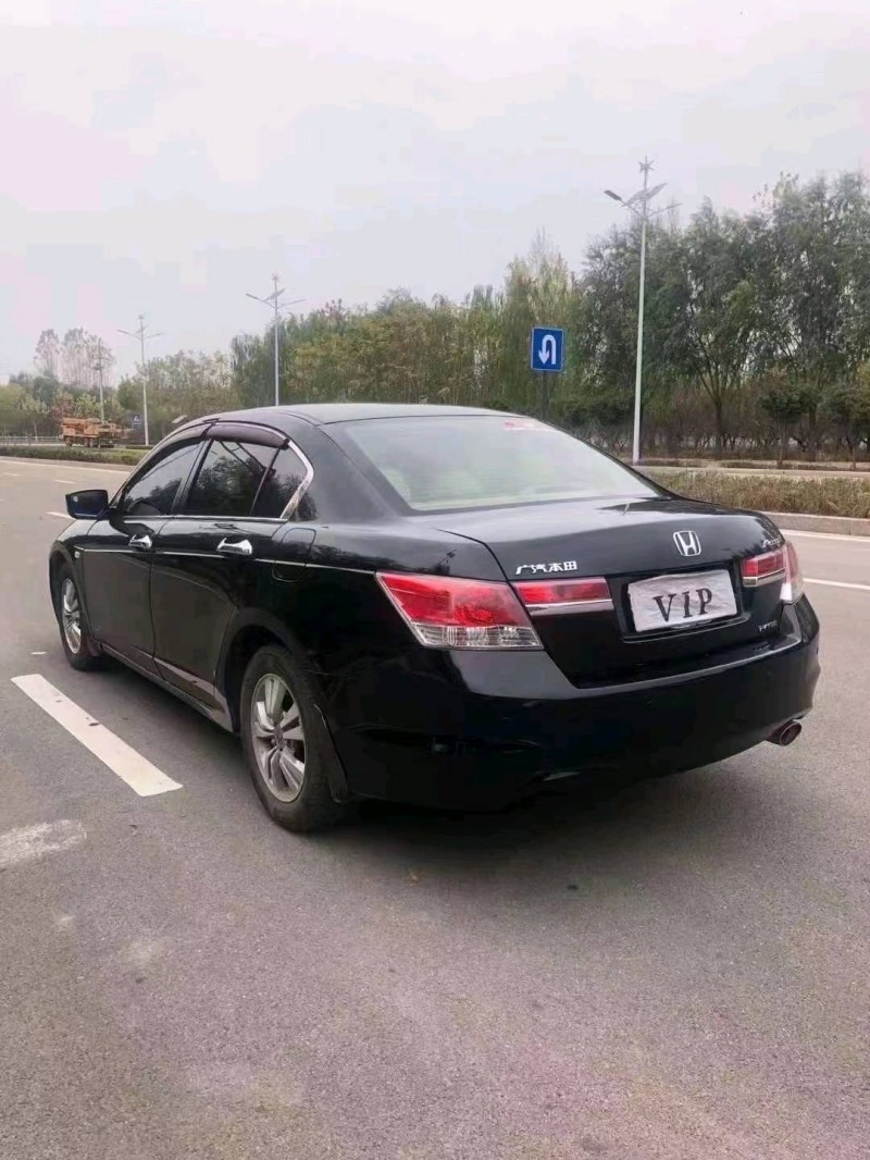 东营12年本田雅阁6