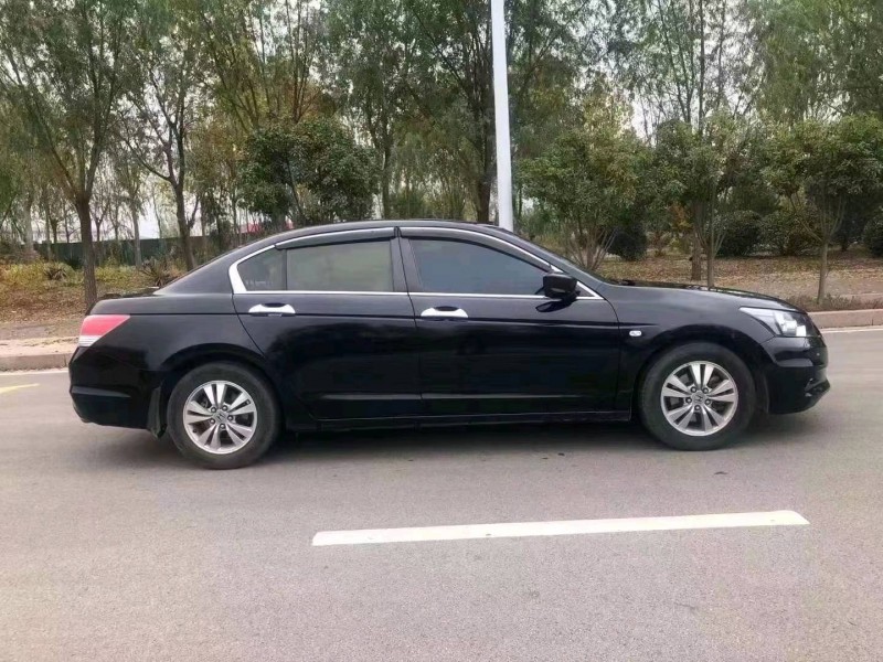 东营12年本田雅阁8