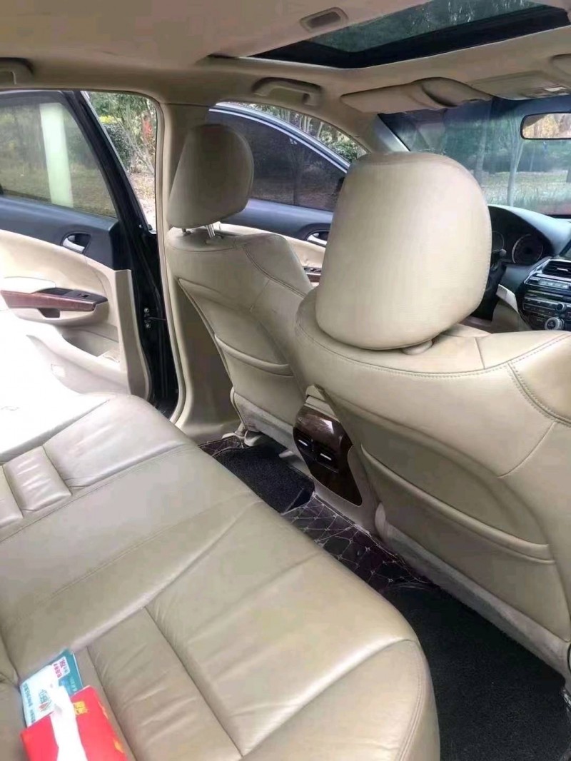 东营12年本田雅阁9