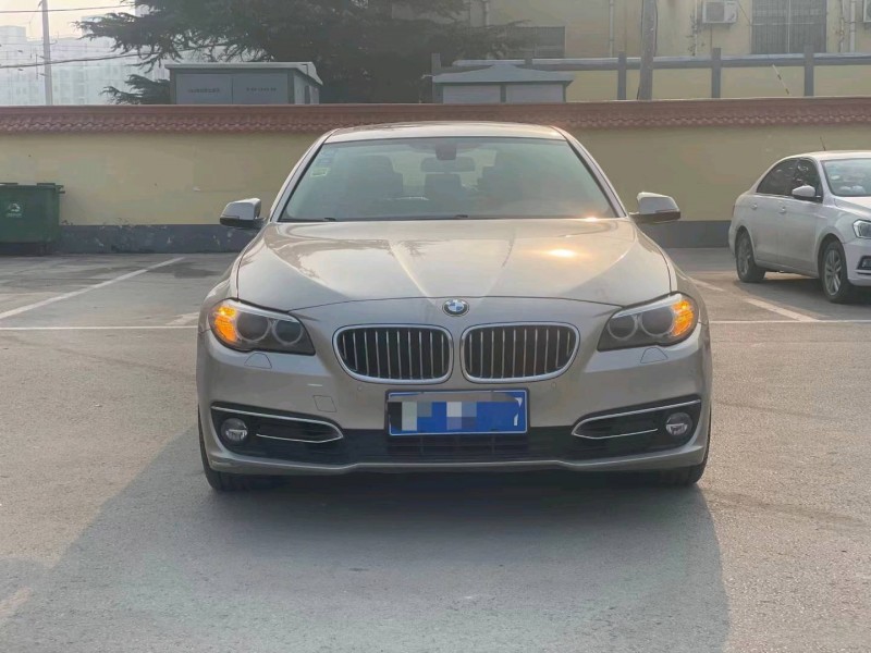 济宁15年宝马5系9