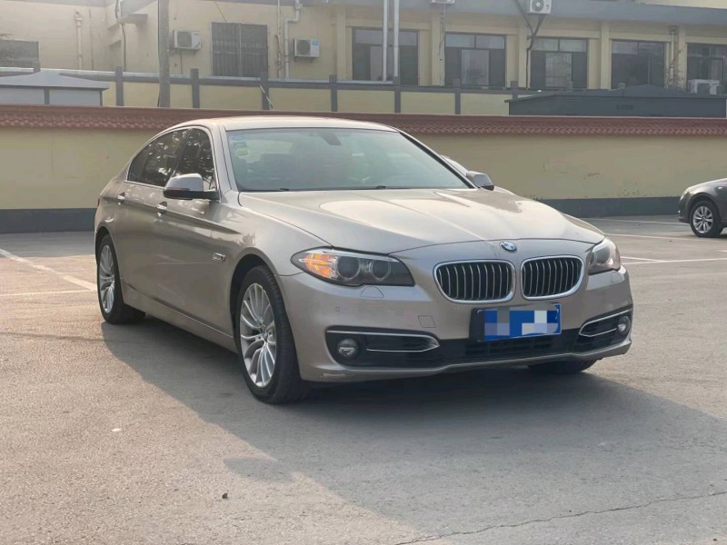 济宁15年宝马5系8