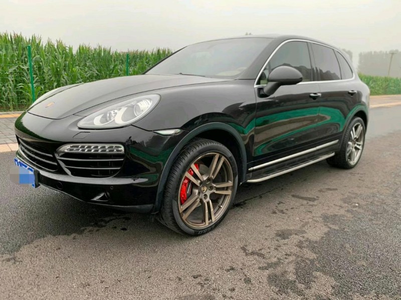 邯郸11年保时捷卡宴2