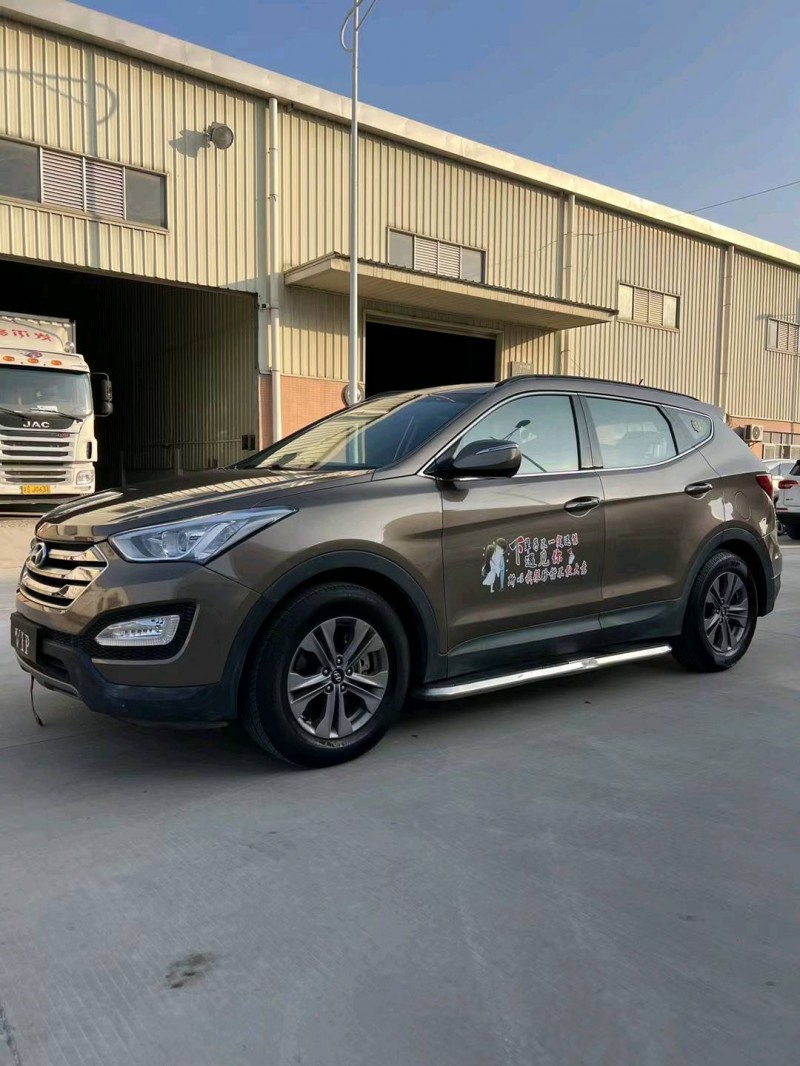 东莞15年现代全新胜达2