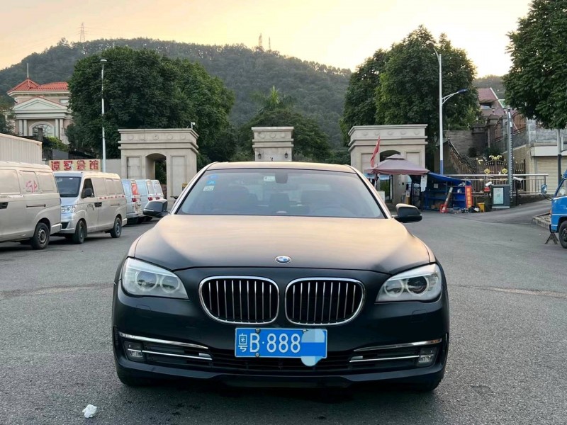 广州14年宝马7系1