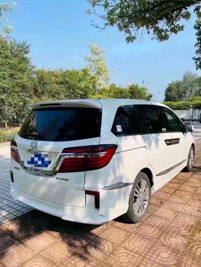 珠海19年本田艾力绅5