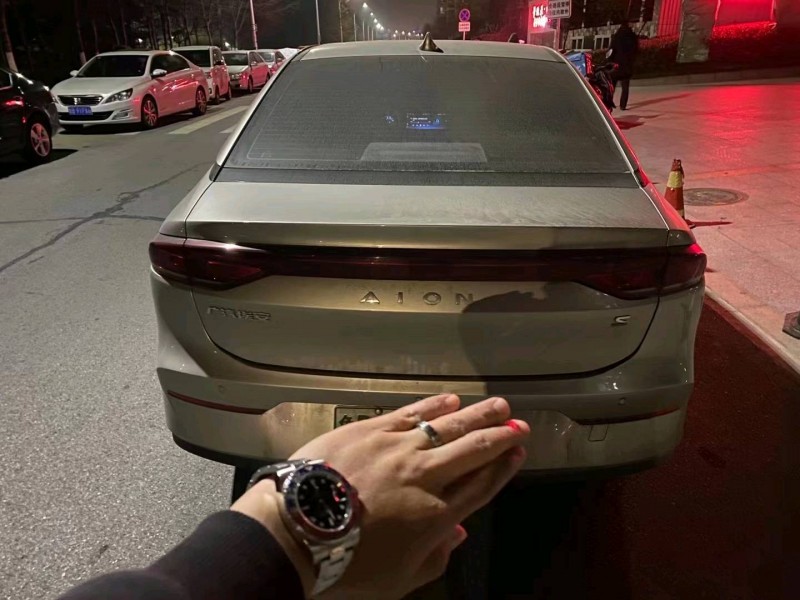 济南22年传祺埃安9