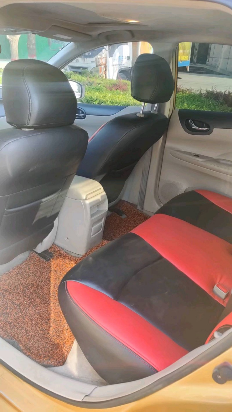 济南14年日产骐达9