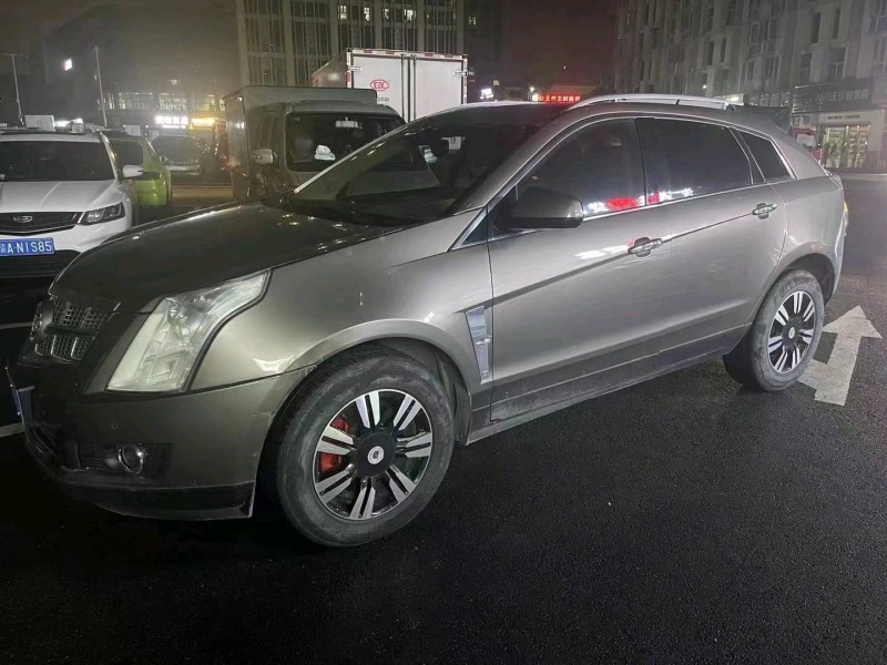 重庆12年凯迪拉克SRX6