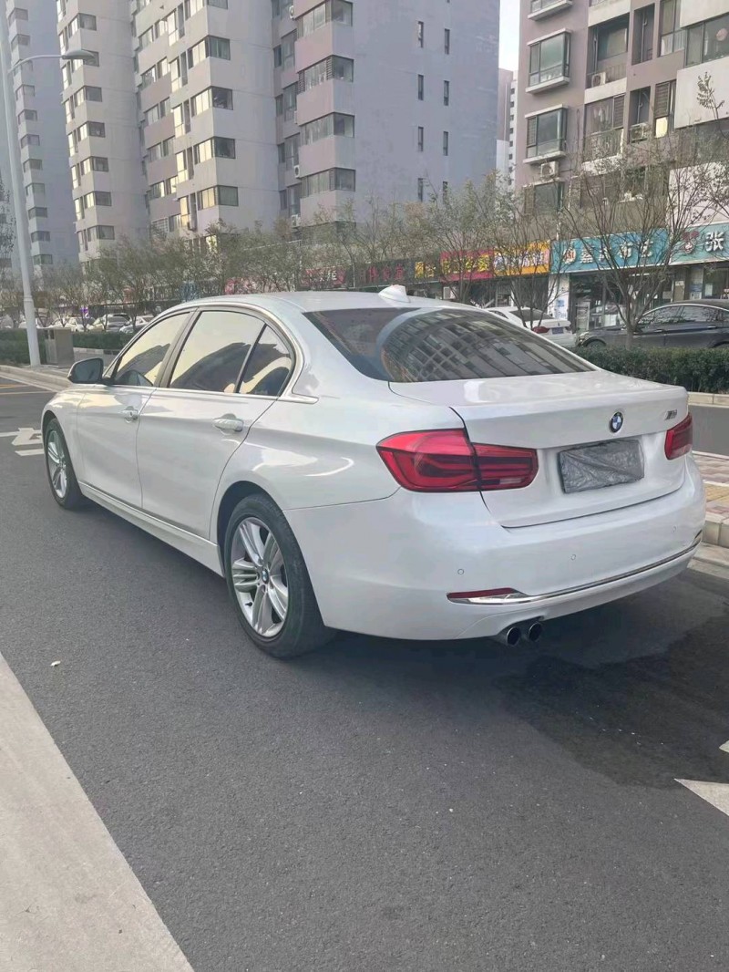 邯郸17年宝马3系8