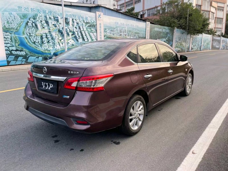 佛山19年日產軒逸7