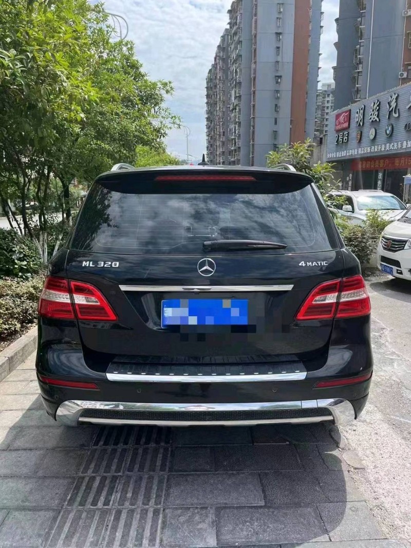 宜昌14年奔驰ML2