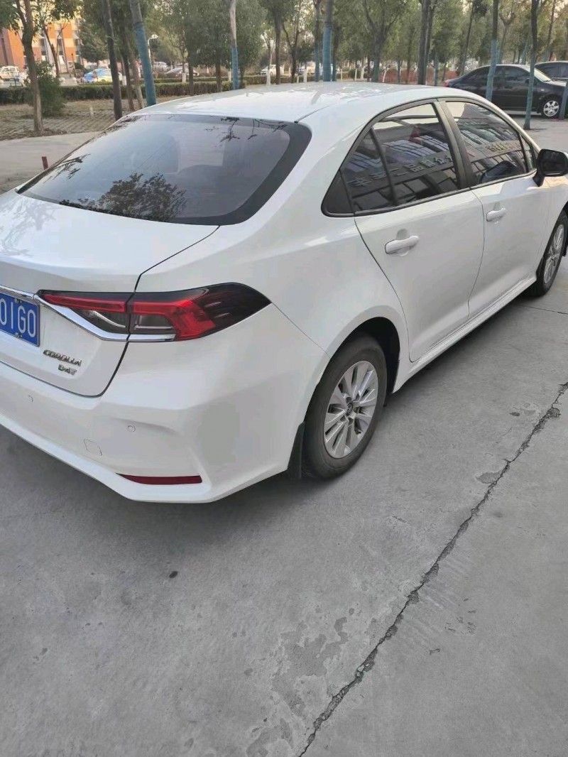 宜昌19年丰田卡罗拉5