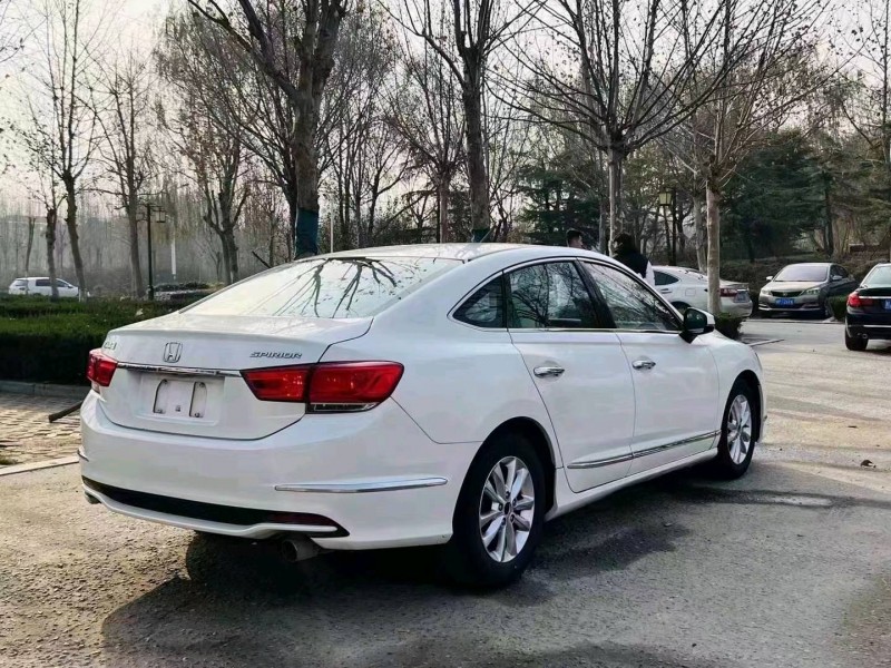 枣庄15年本田思铂睿1