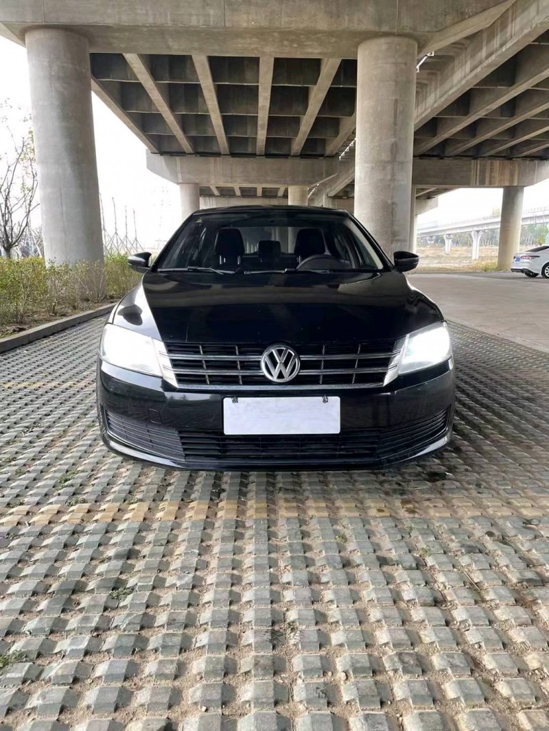 潍坊16年大众朗逸1