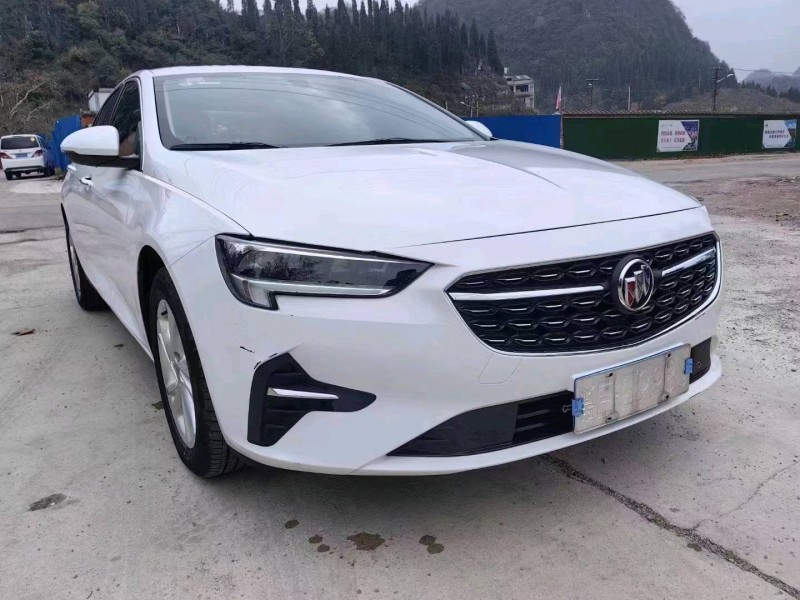 宜春21年别克君威7