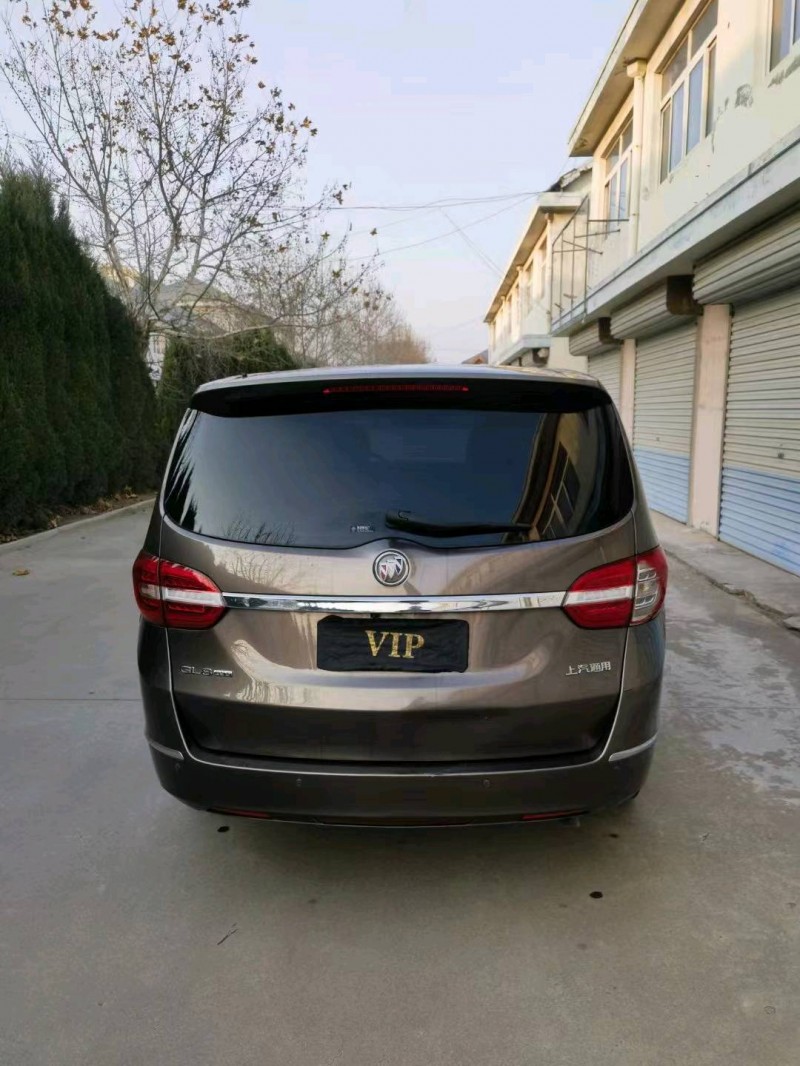 枣庄17年别克GL81