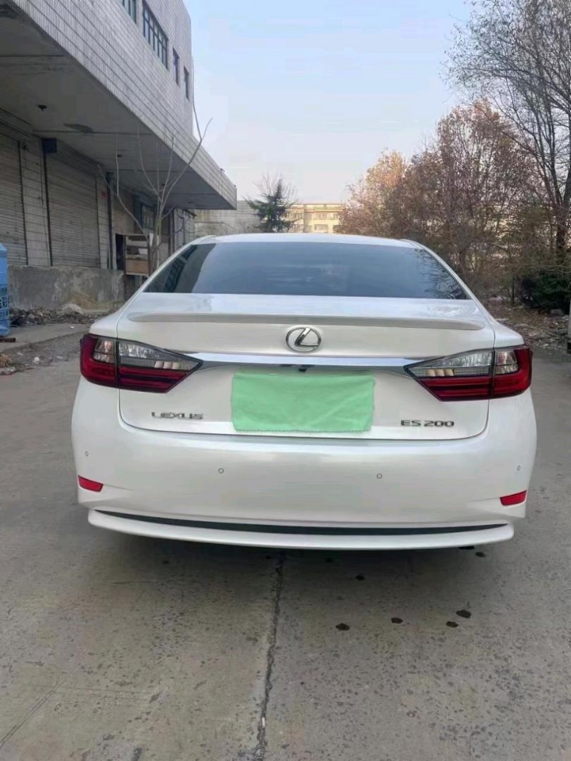 邯郸17年雷克萨斯ES4
