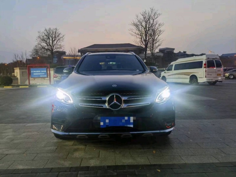邯郸19年奔驰GLC1