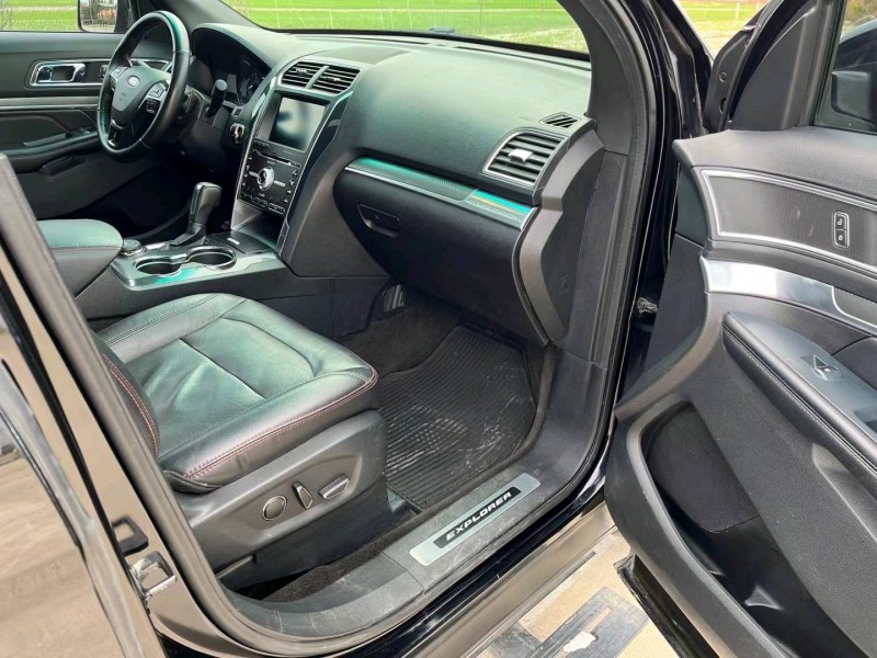 徐州16年福特探险者6