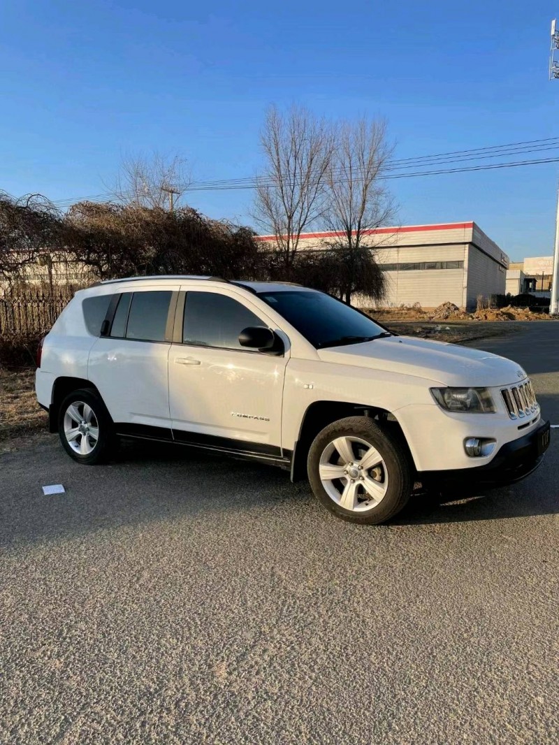 沈阳13年Jeep指南者3