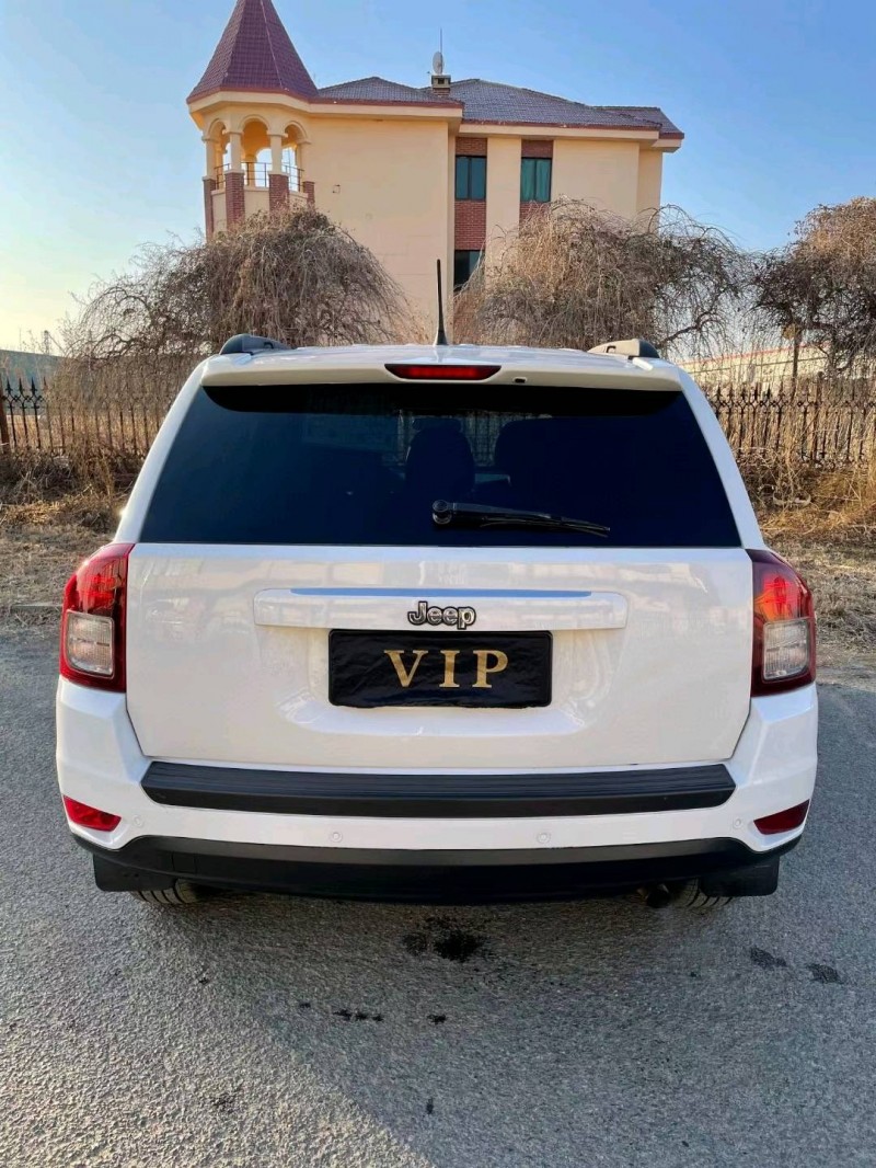 沈阳13年Jeep指南者7