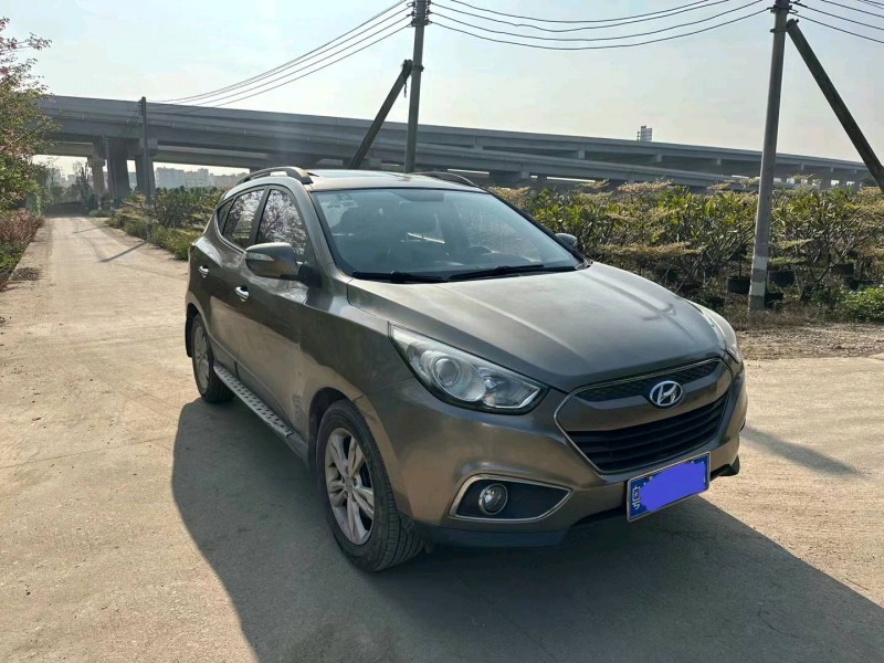 中山13年现代ix352
