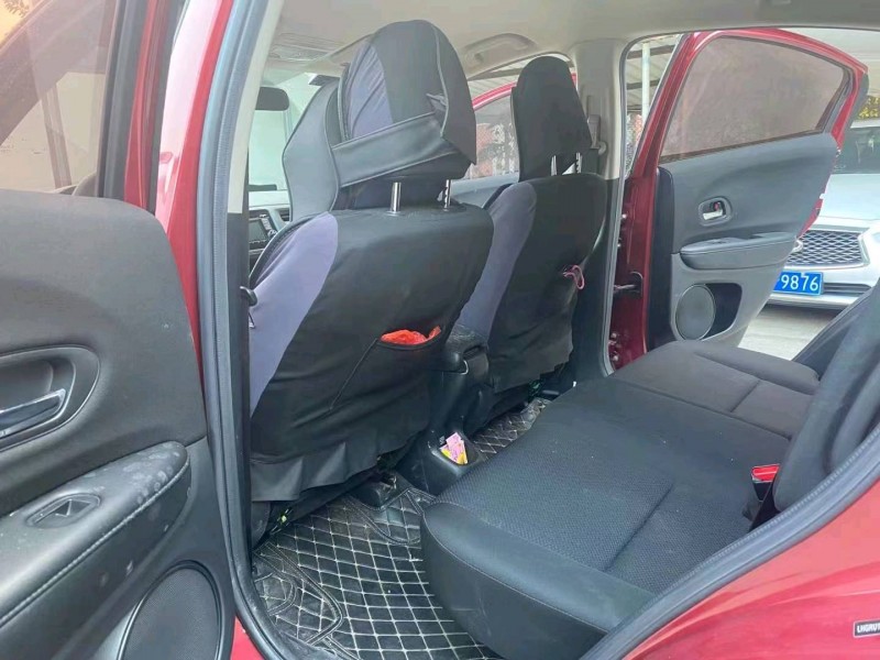 珠海18年本田缤智2