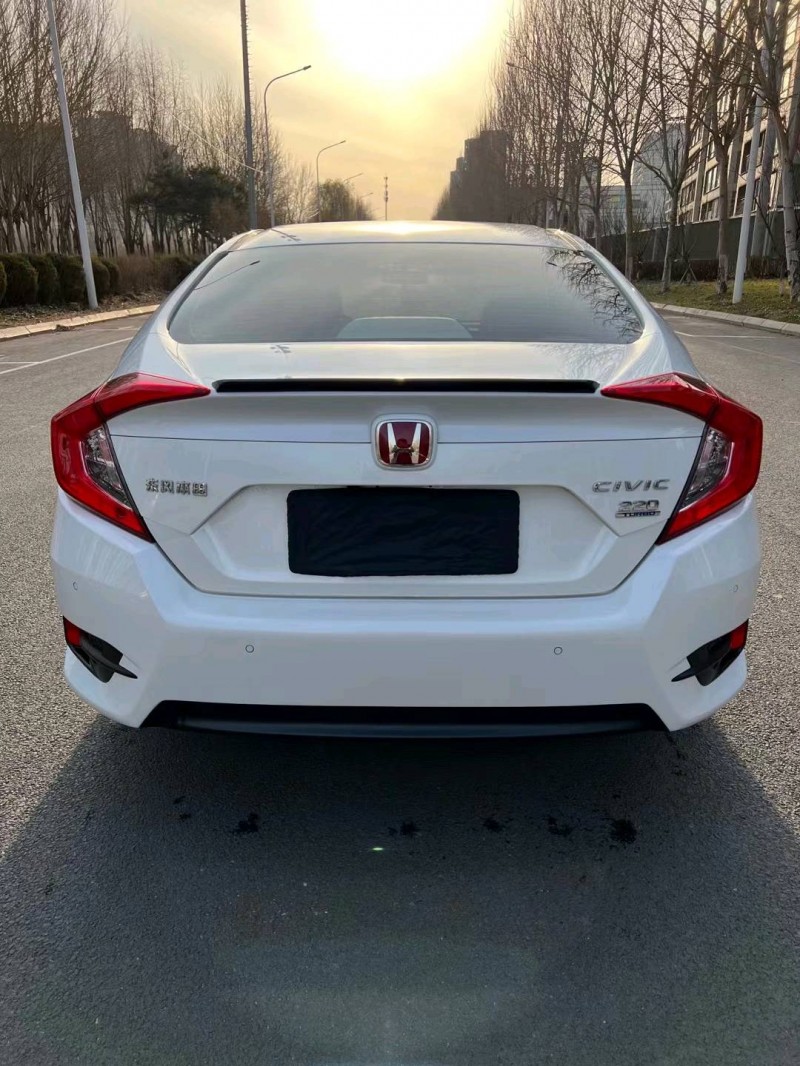 沈阳20年本田思域5