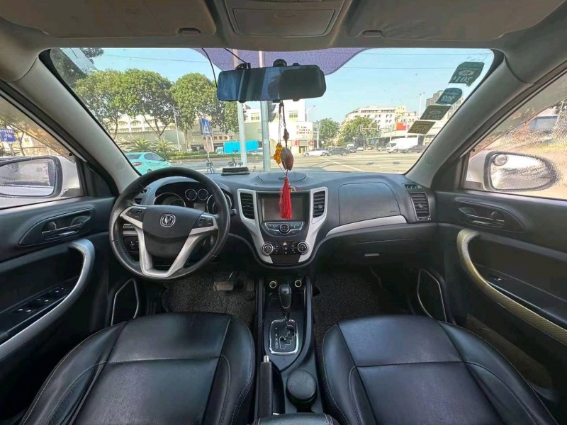 珠海15年长安汽车CS9