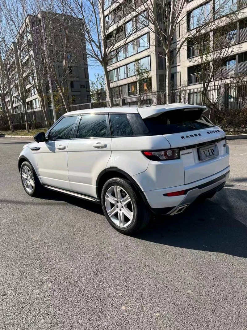 沈阳15年路虎极光9