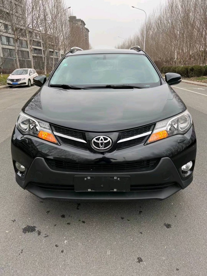 沈阳16年丰田RAV4荣放1