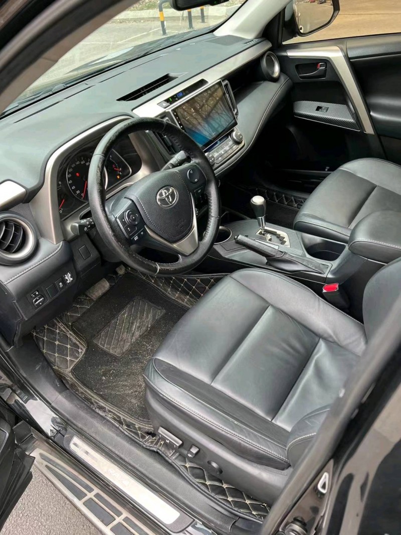 沈阳16年丰田RAV4荣放5