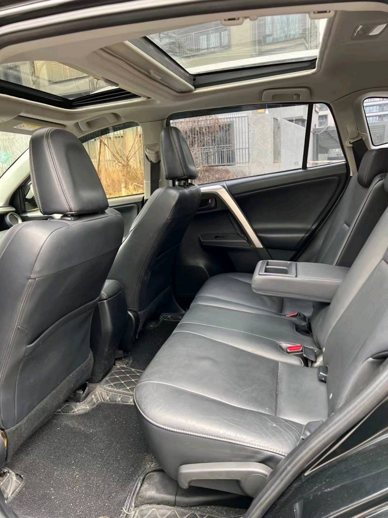 沈阳16年丰田RAV4荣放7