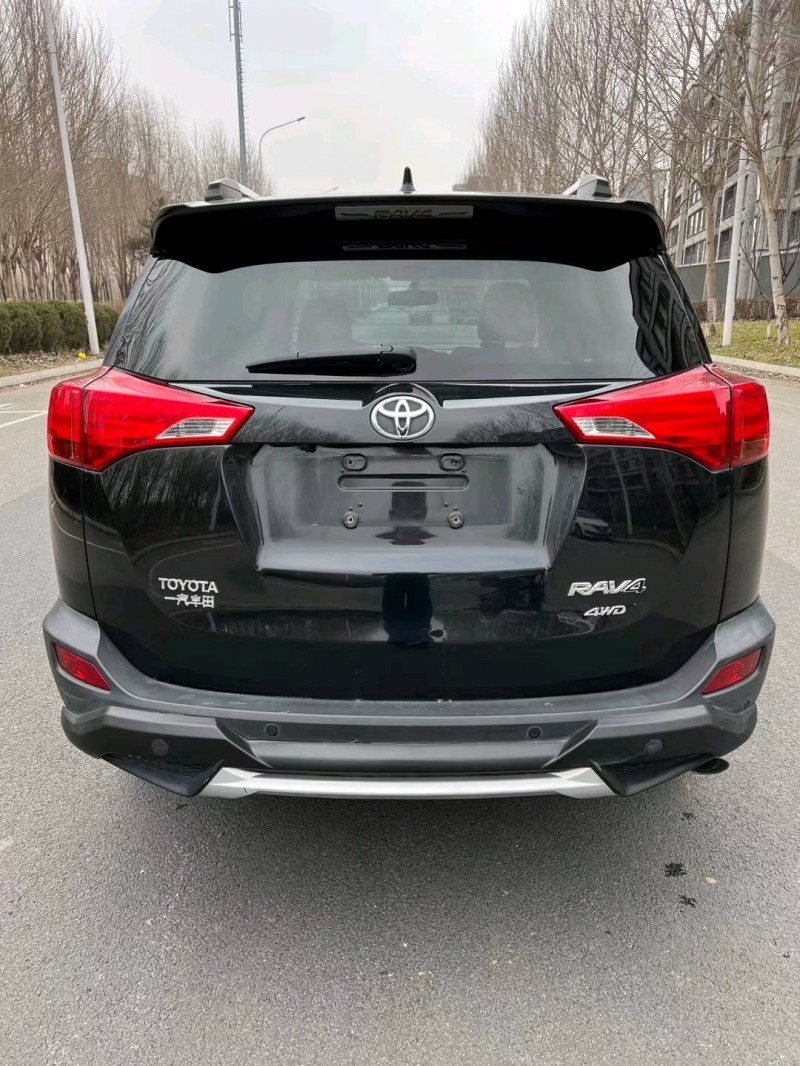 沈阳16年丰田RAV4荣放8