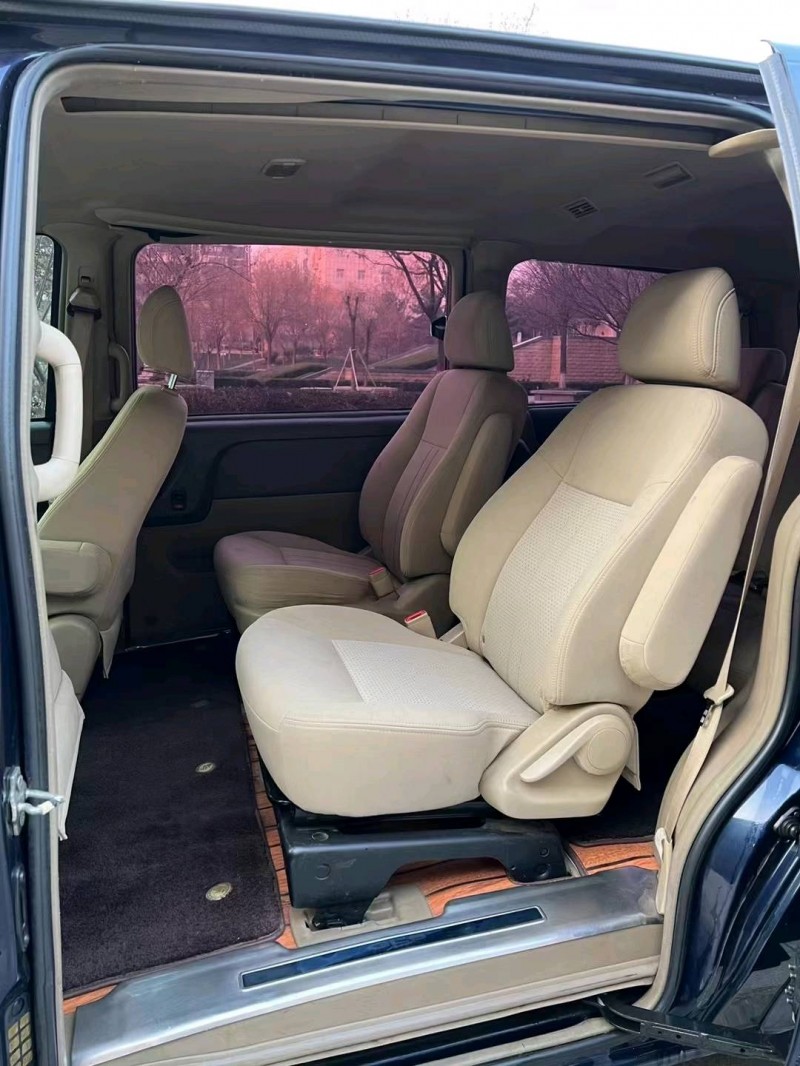 邢台12年别克GL87