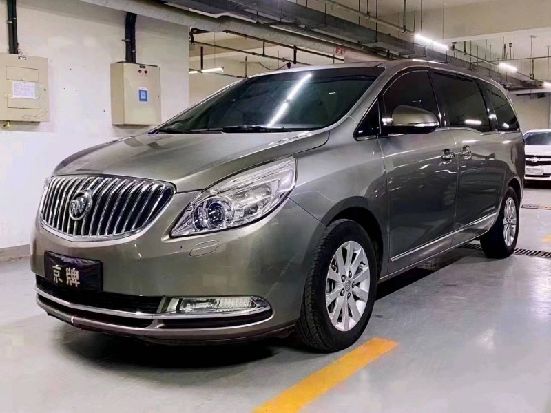 邢台16年别克GL82