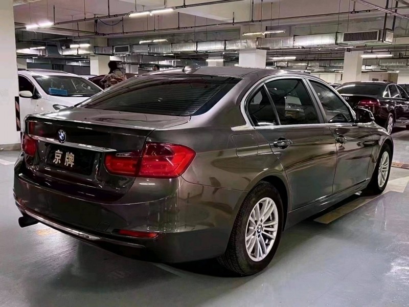北京12年宝马3系2