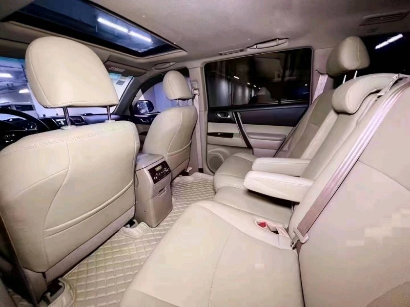 北京14年丰田汉兰达6