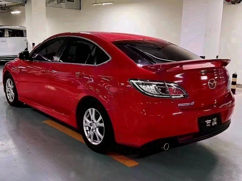 北京14年马自达睿翼8