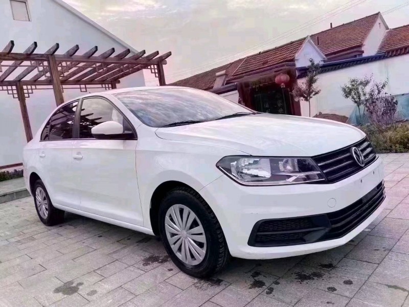 潍坊17年大众桑塔纳2