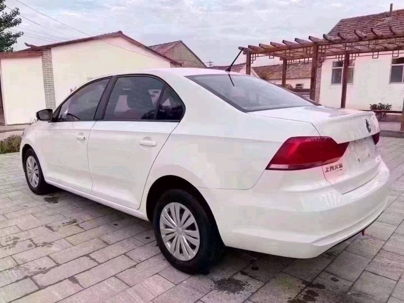 潍坊17年大众桑塔纳6