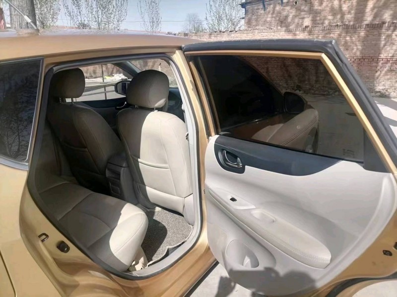 廊坊13年日产骐达3