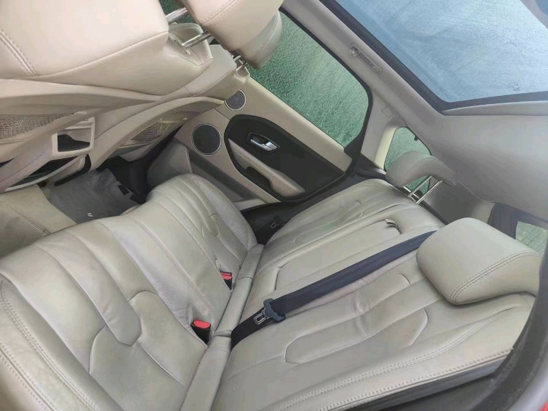 石家庄14年路虎极光5