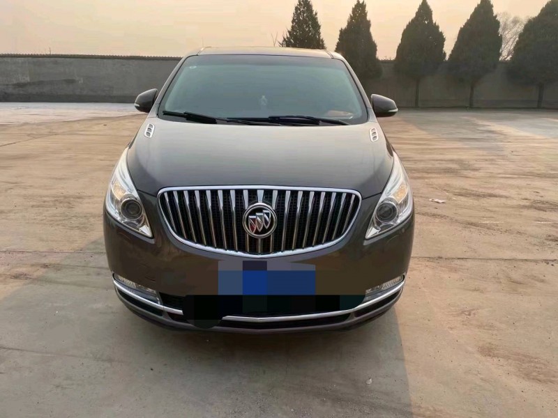 东营16年别克GL81