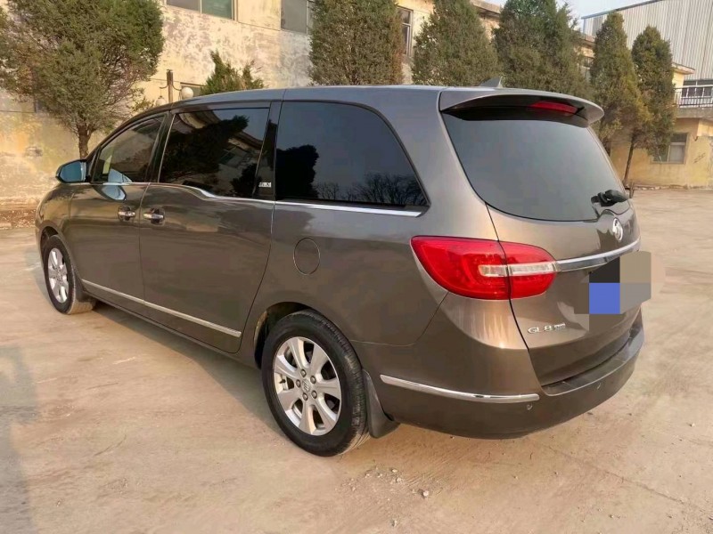 东营16年别克GL84