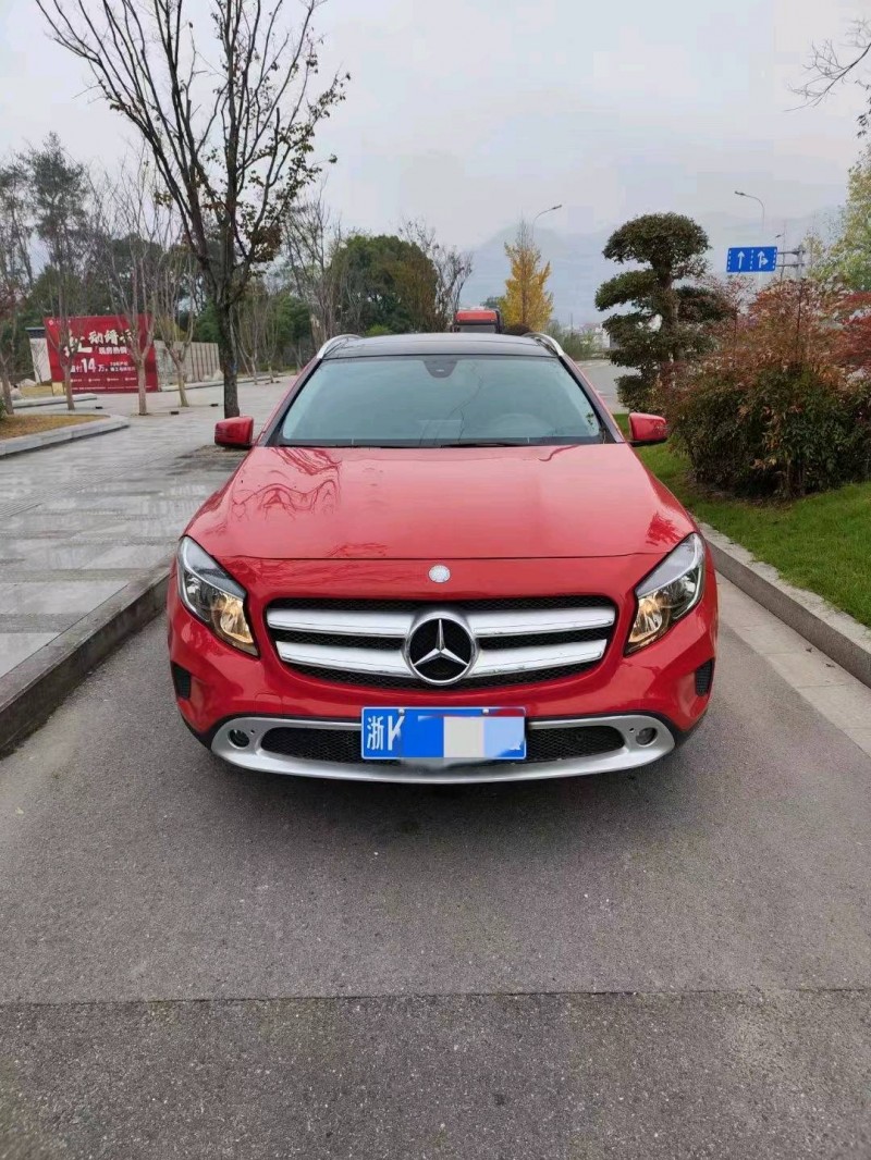 嘉兴17年奔驰GLA1