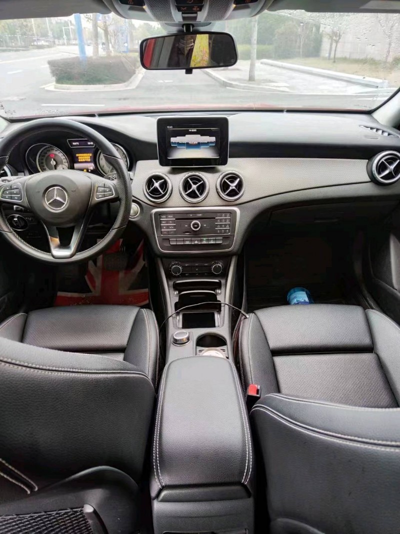 嘉兴17年奔驰GLA5