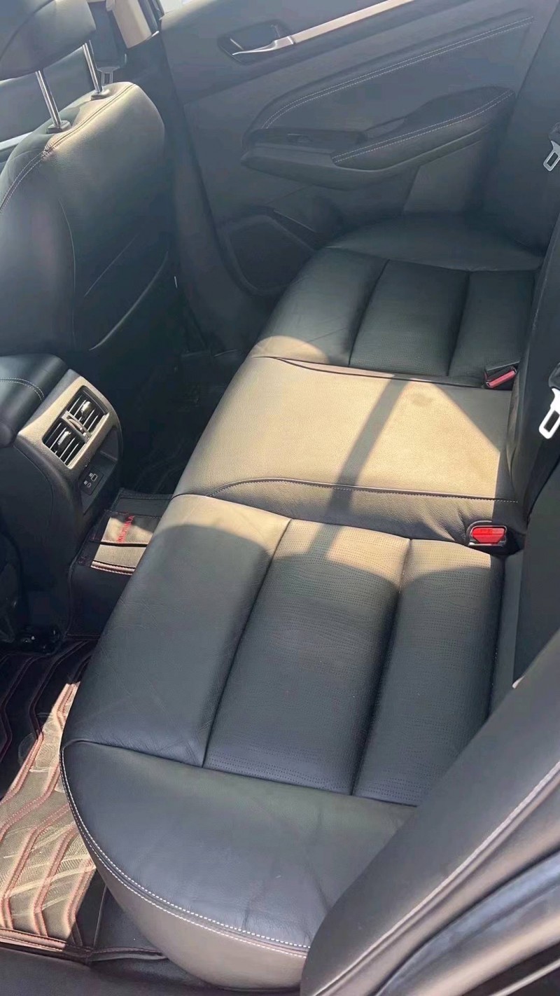 枣庄15年本田思域5