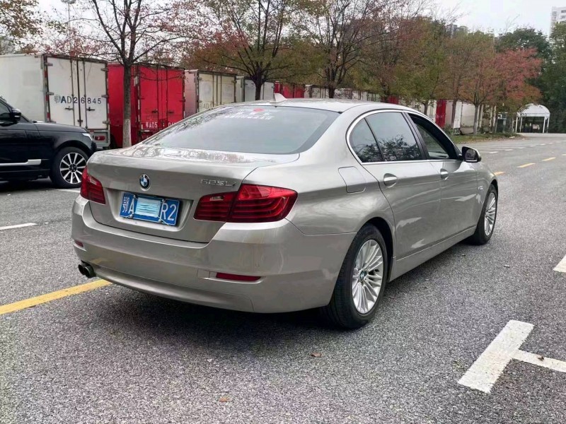 宜昌16年宝马5系4